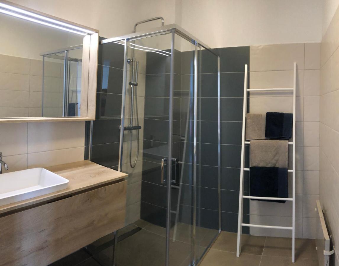 סנג' Villa Vodomar - Adults Only מראה חיצוני תמונה